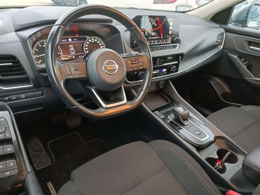 Qashqai   Qashqai 1.3 mhev Business 2w