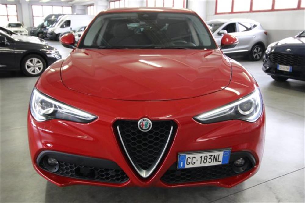 Stelvio   Stelvio 2.2 Turbodiesel 190