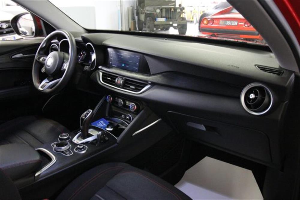 Stelvio   Stelvio 2.2 Turbodiesel 190