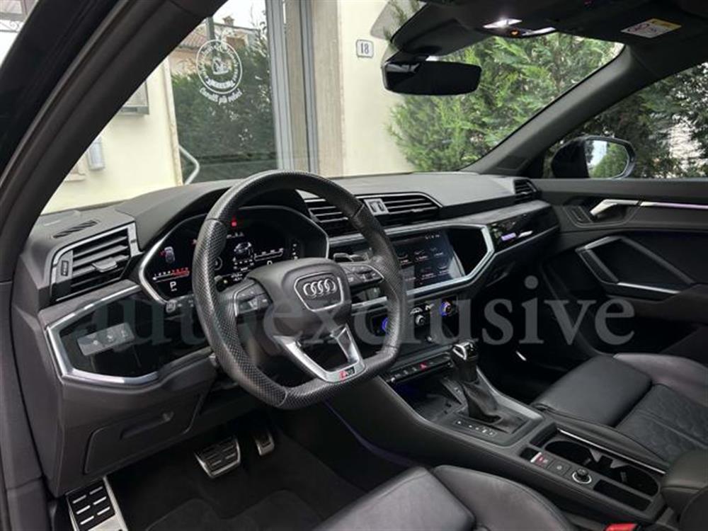 RS Q3   RS Q3 SPB quattro S tronic