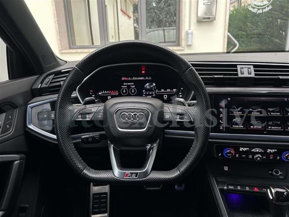 RS Q3   RS Q3 SPB quattro S tronic
