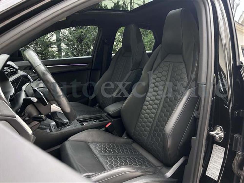 RS Q3   RS Q3 SPB quattro S tronic
