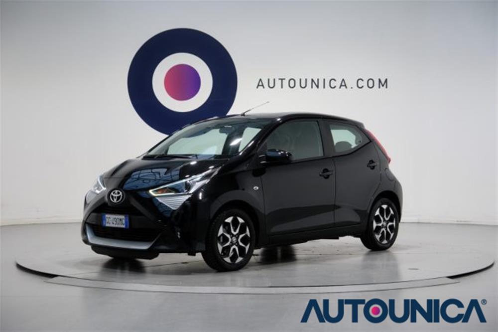 Aygo   Aygo CONNECT 1.0 VVT-i 72