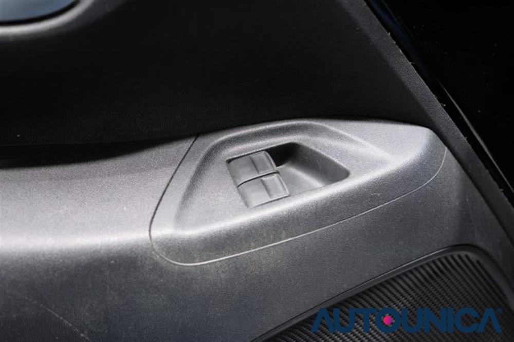 Aygo   Aygo CONNECT 1.0 VVT-i 72