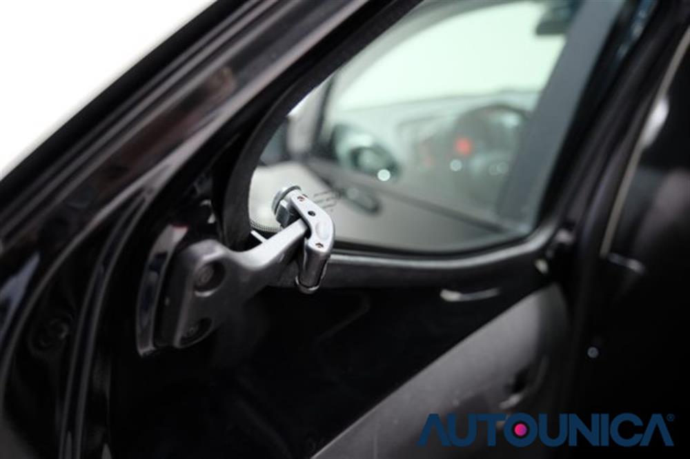Aygo   Aygo CONNECT 1.0 VVT-i 72