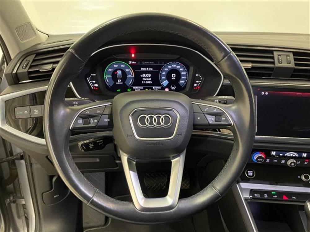 Q3   Q3 SPB 45 1.4 TFSI e S