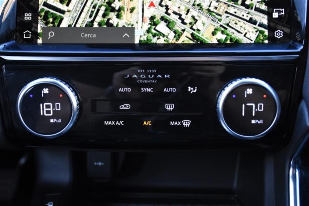 E-Pace   E-Pace 2.0D I4 163 CV AWD A
