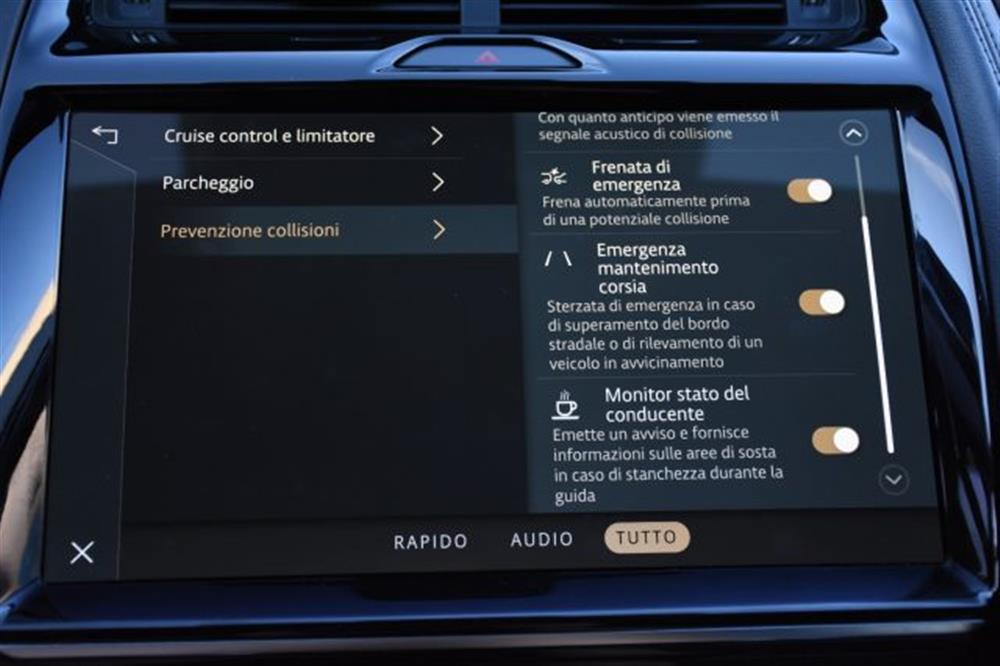 E-Pace   E-Pace 2.0D I4 163 CV AWD A