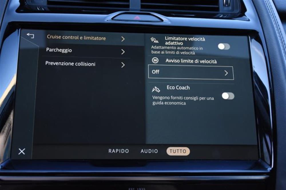 E-Pace   E-Pace 2.0D I4 163 CV AWD A