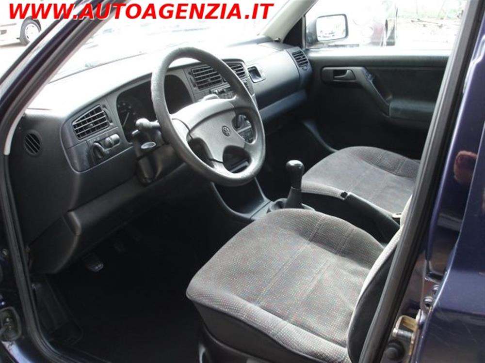 Golf   Golf 1.6 cat 5 porte GL
