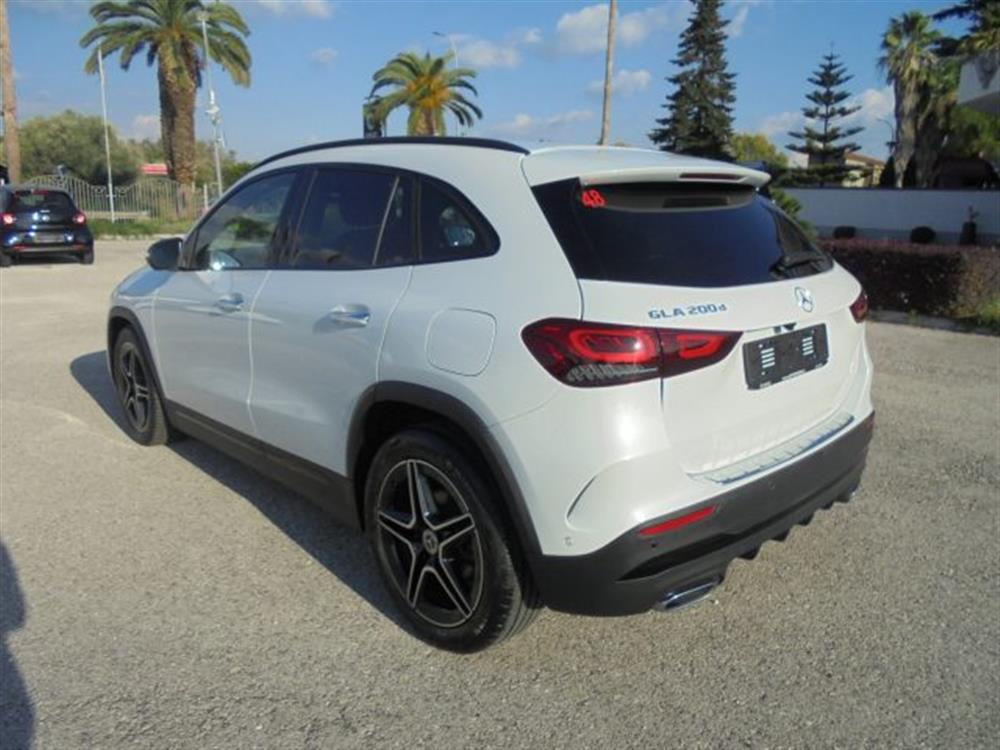 GLA 200   GLA 200 AMG LINE Automatic n