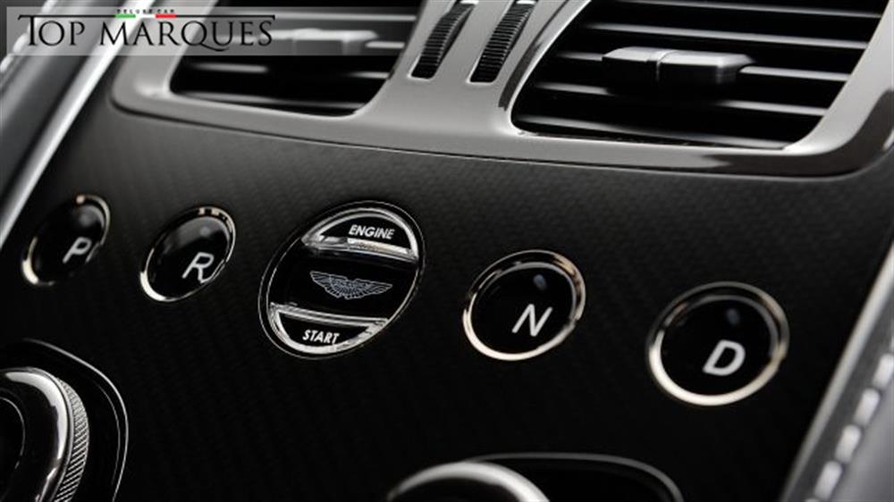 V12 Vanquish   V12 Vanquish Coupé Touchtronic