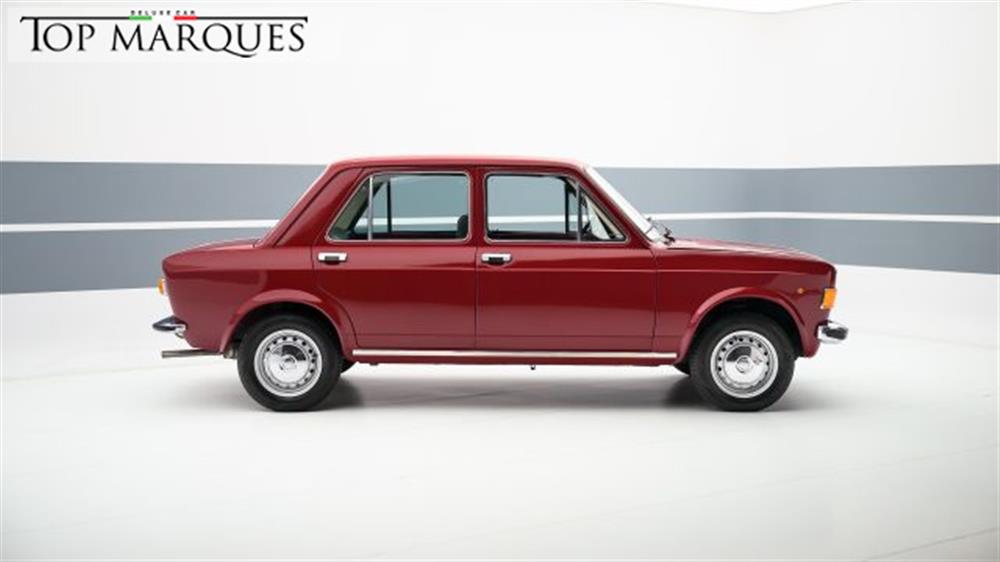 128   128 Berlina