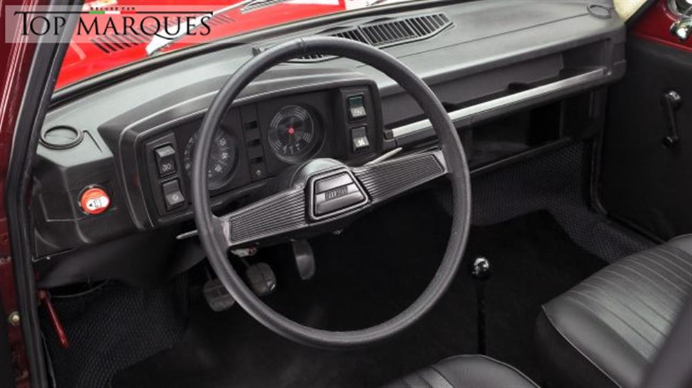 128   128 Berlina