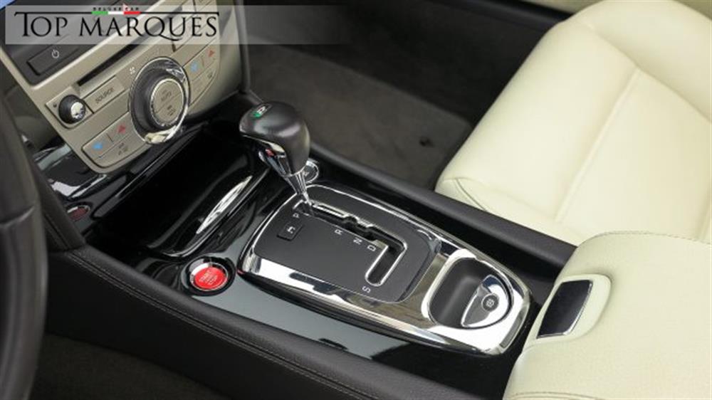 XKR   XKR 4.2 V8 S/C Convertib
