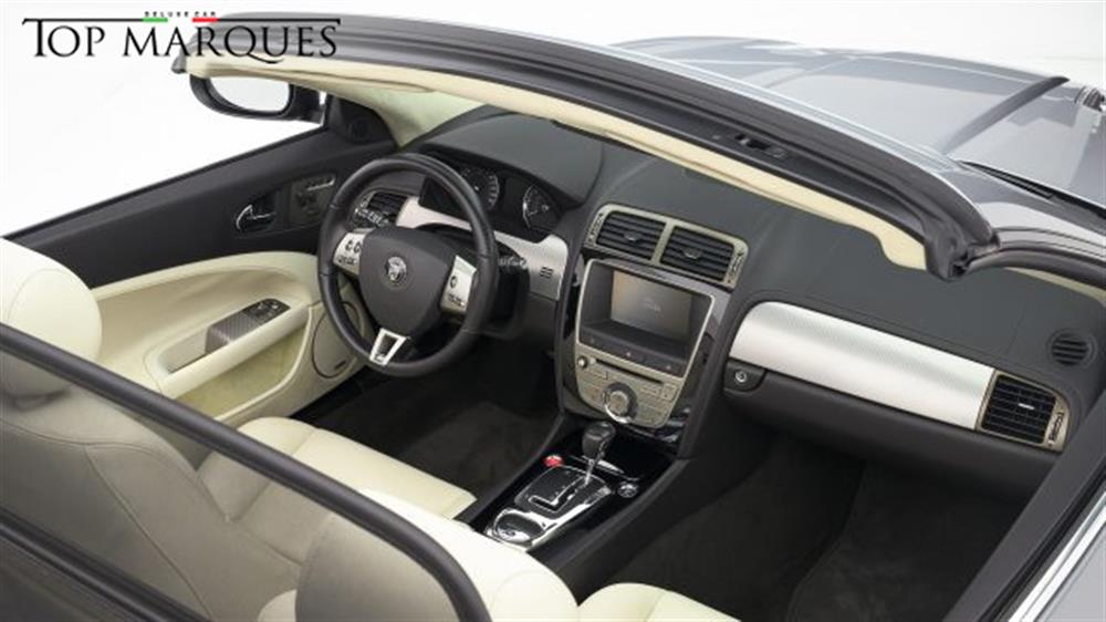 XKR   XKR 4.2 V8 S/C Convertib