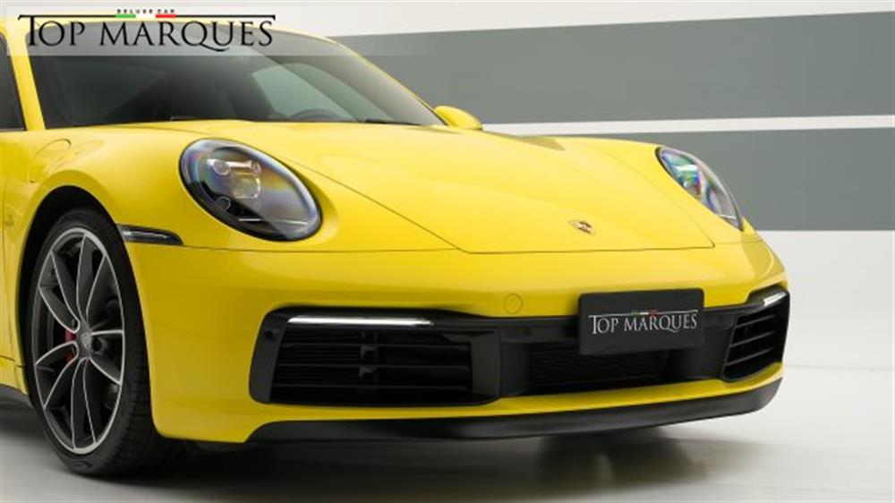 911   911 Carrera 4S