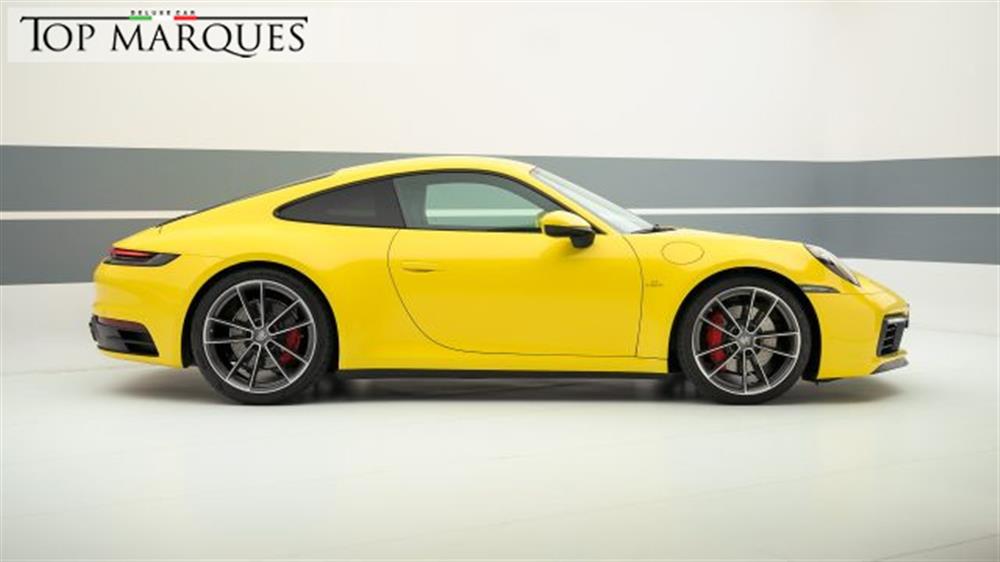 911   911 Carrera 4S
