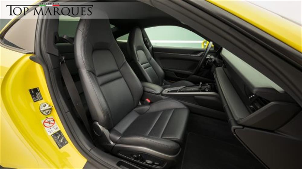 911   911 Carrera 4S