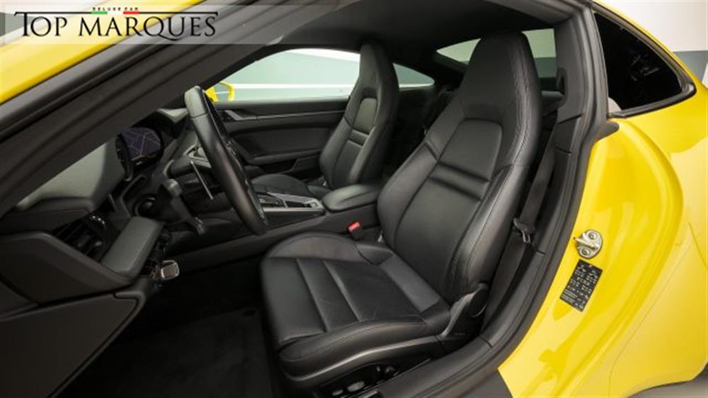 911   911 Carrera 4S