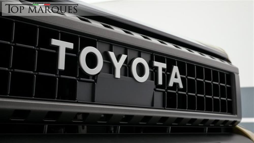 Land Cruiser   Land Cruiser 2.8 D4D A/T AWD Firs