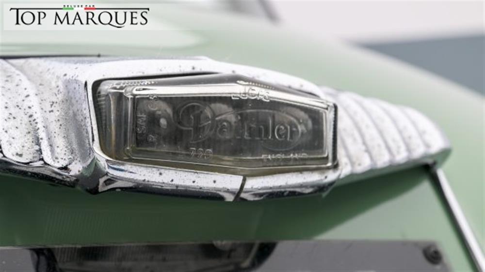 Sovereign   Sovereign 250 V8