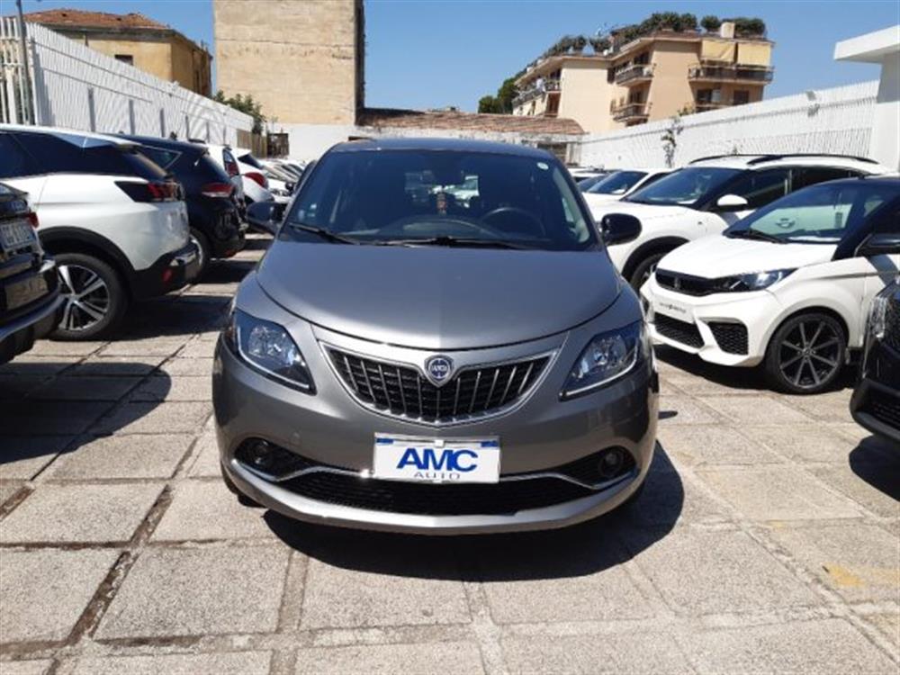 Ypsilon   Ypsilon 1.0 FireFly 5 porte