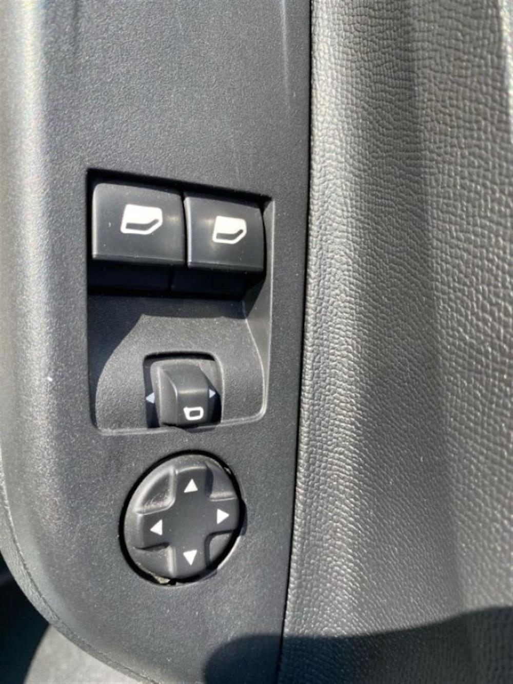 Corsa   Corsa 1.2 Edition