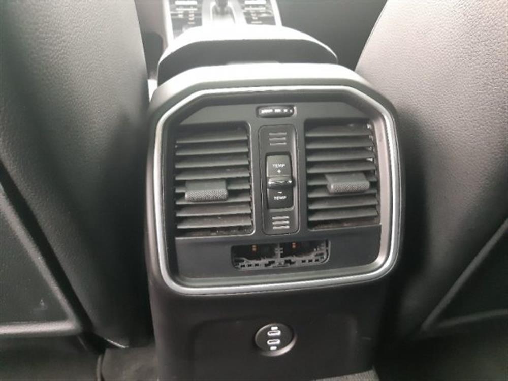 Macan   Macan 2.0