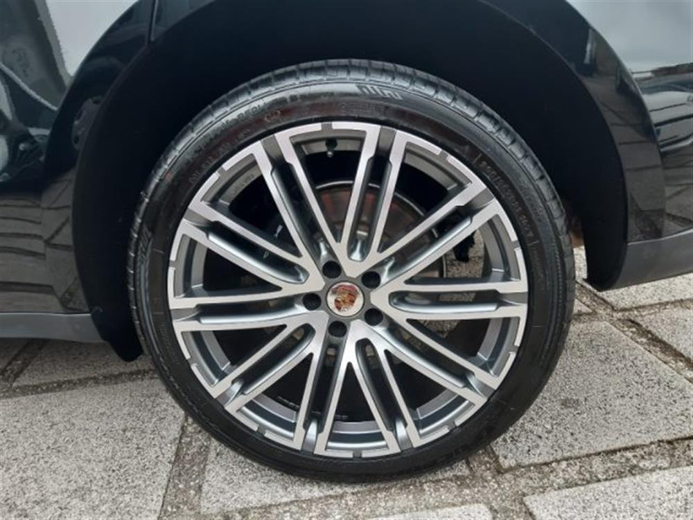 Macan   Macan 2.0