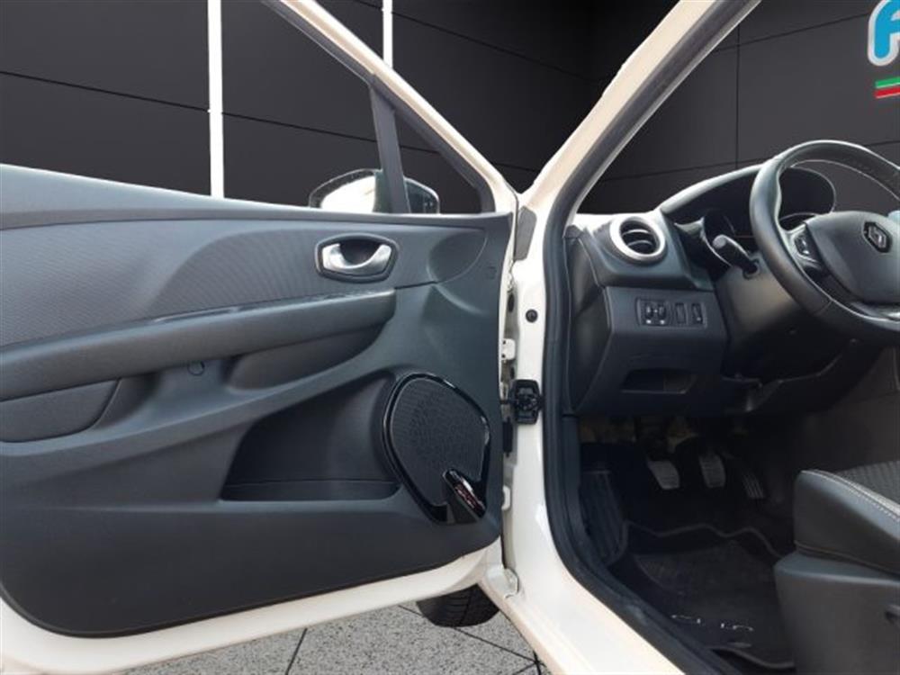 Clio   Clio dCi 8V 75 CV Start&S