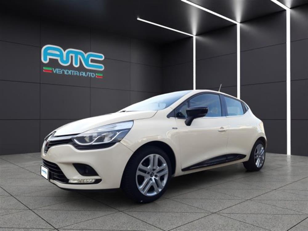 Clio   Clio dCi 8V 75 CV Start&S