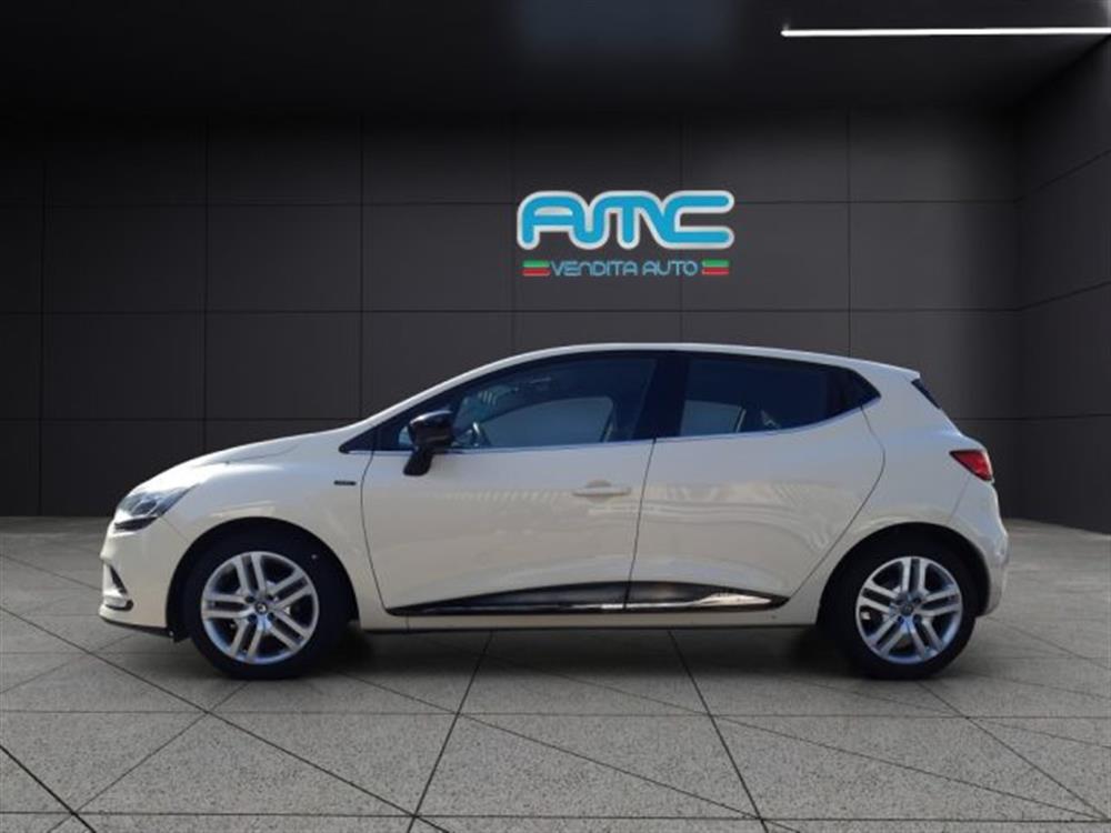 Clio   Clio dCi 8V 75 CV Start&S