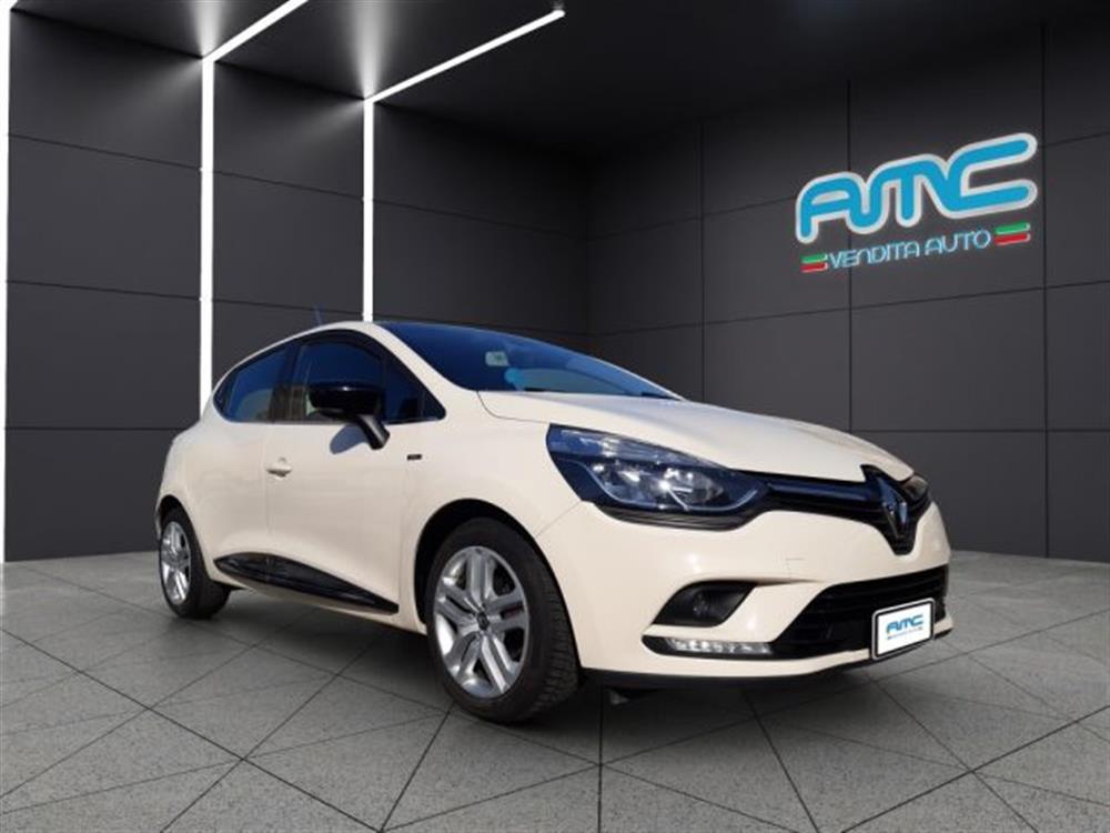 Clio   Clio dCi 8V 75 CV Start&S