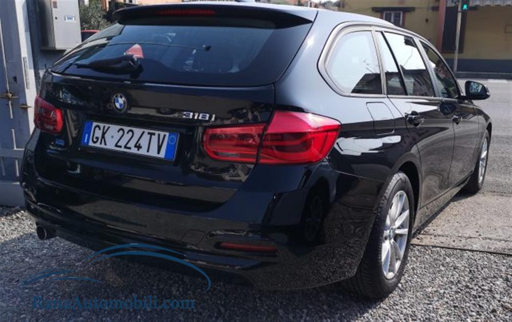 318   318 i Touring Benzina Km