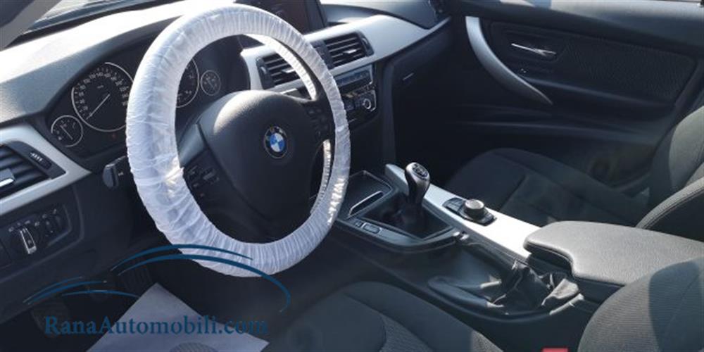 318   318 i Touring Benzina Km