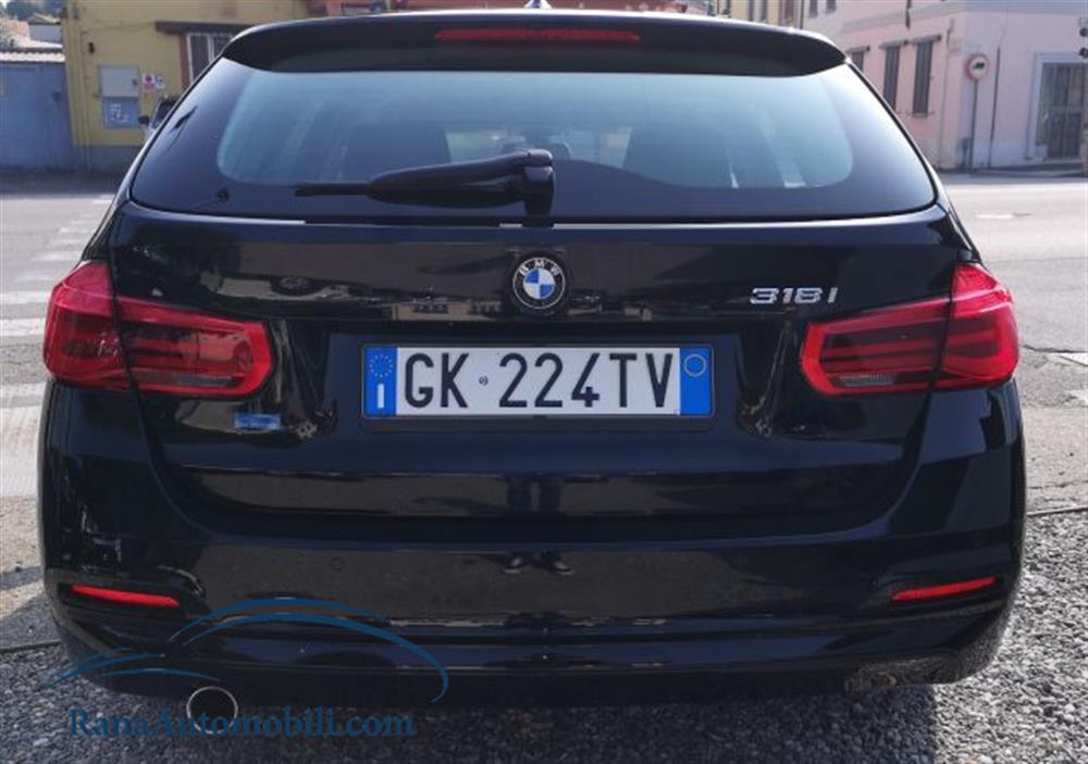 318   318 i Touring Benzina Km