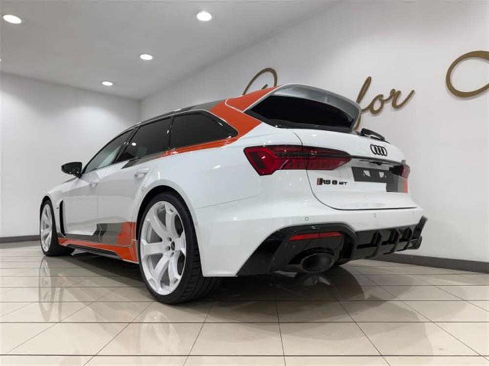 RS6   RS6 Avant 4.0 TFSI GT IV