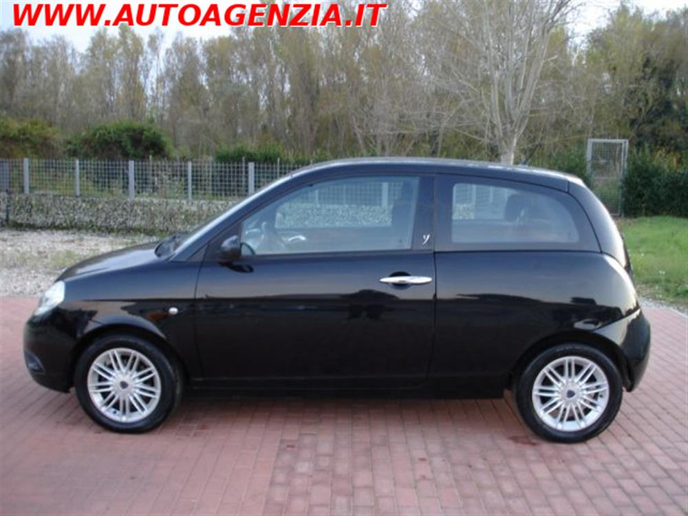 Ypsilon   Ypsilon 1.4 RISTYLING IMP. G