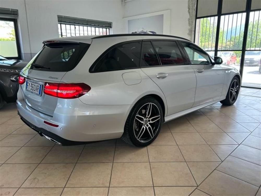 E 220   E 220 d S.W. 4Matic Auto P