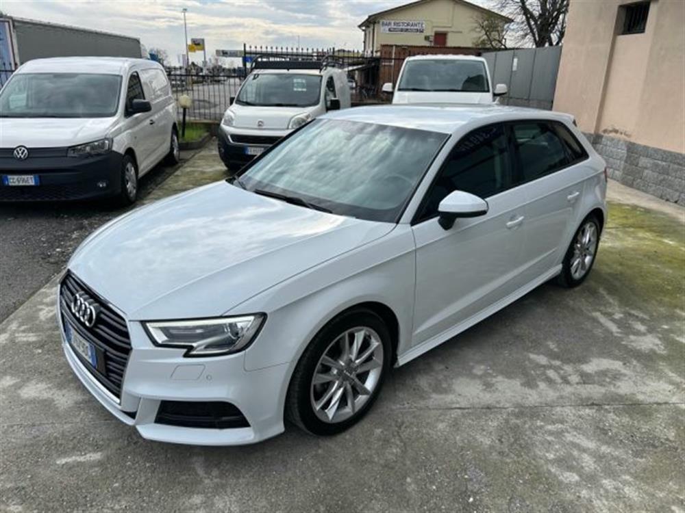 A3   A3 SPB 2.0 TDI Sport qu