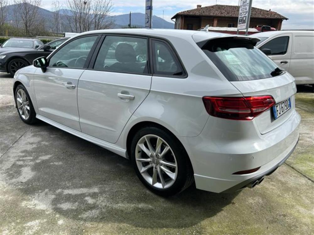 A3   A3 SPB 2.0 TDI Sport qu