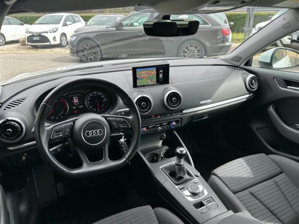 A3   A3 SPB 2.0 TDI Sport qu