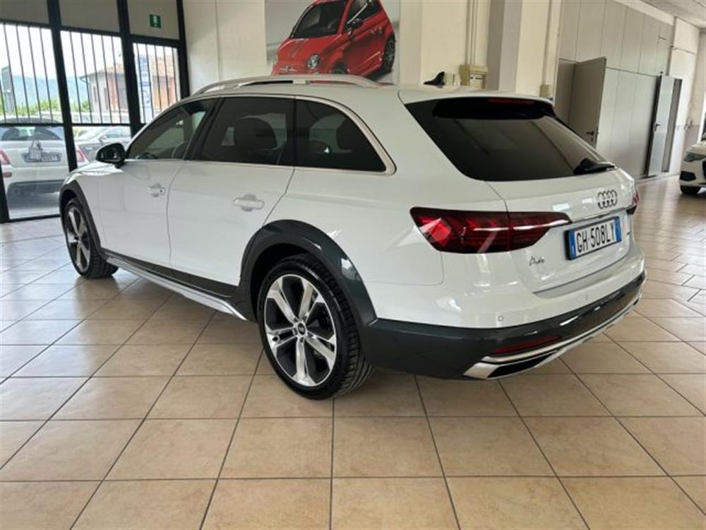 A4 allroad   A4 allroad 40 TDI 204 CV S tron