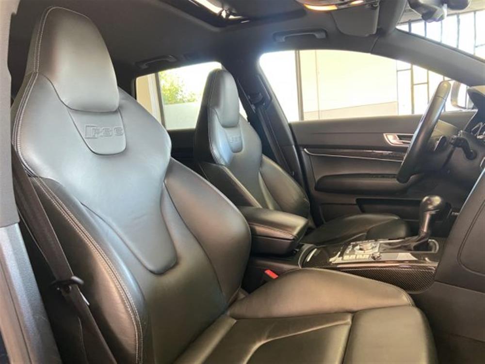 RS6   RS6 Avant 5.0 V10 quattr