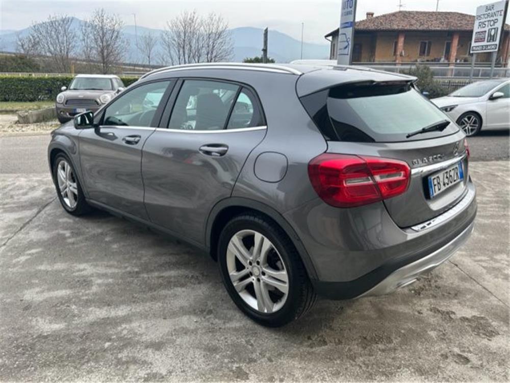 GLA 200   GLA 200 d Automatic 4Matic P