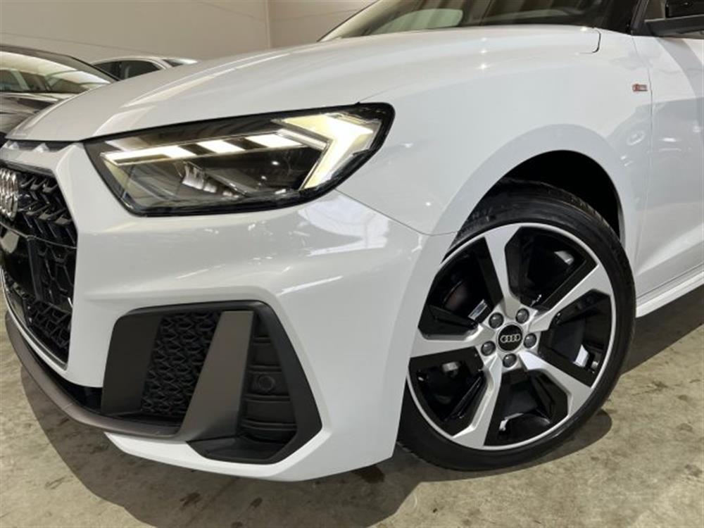 A1   A1 SPB 30TFSI Stronic 1