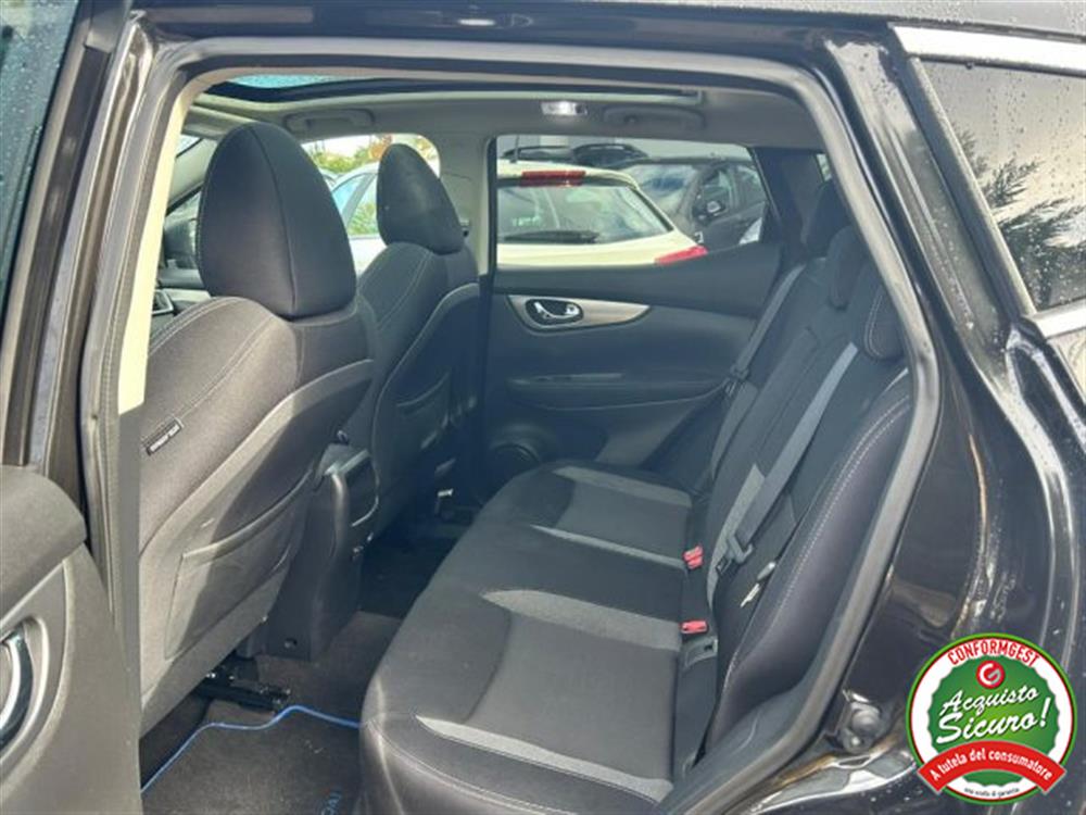Qashqai   Qashqai 1.5 dCi N-Connecta T