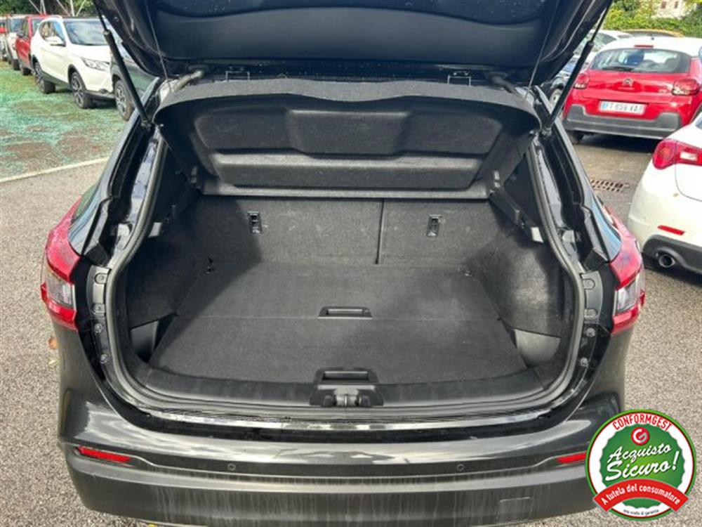 Qashqai   Qashqai 1.5 dCi N-Connecta T
