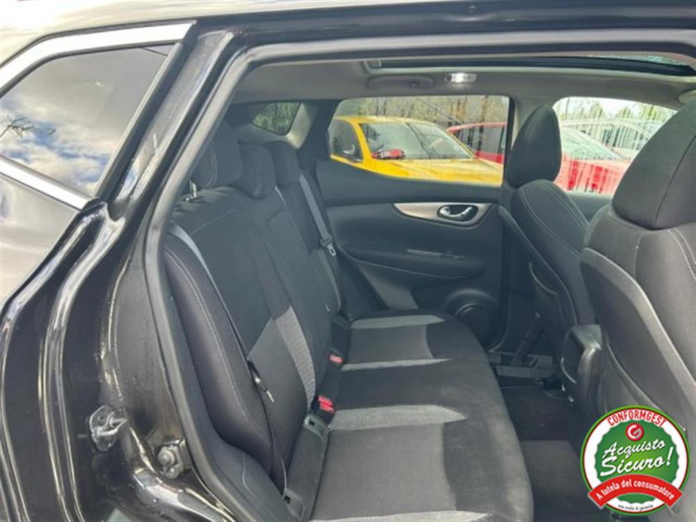 Qashqai   Qashqai 1.5 dCi N-Connecta T